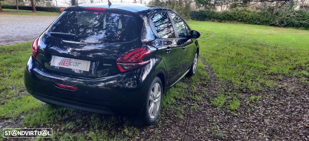 Peugeot 208 PureTech 82 Start & Stop Style - 13