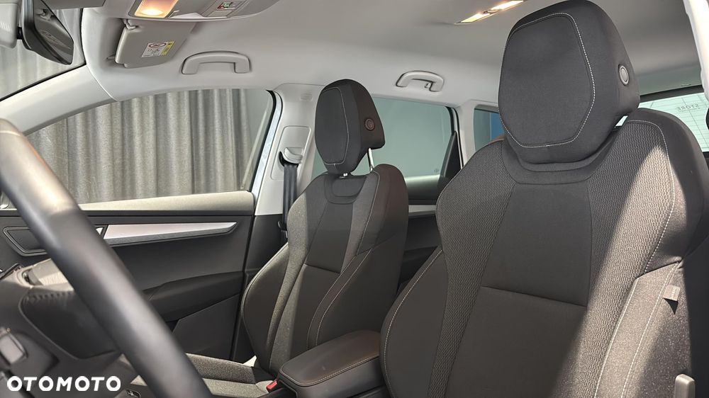 Skoda Karoq 1.5 TSI ACT Selection DSG - 12