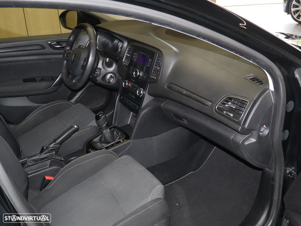 Renault Mégane 1.2 TCE Zen - 13