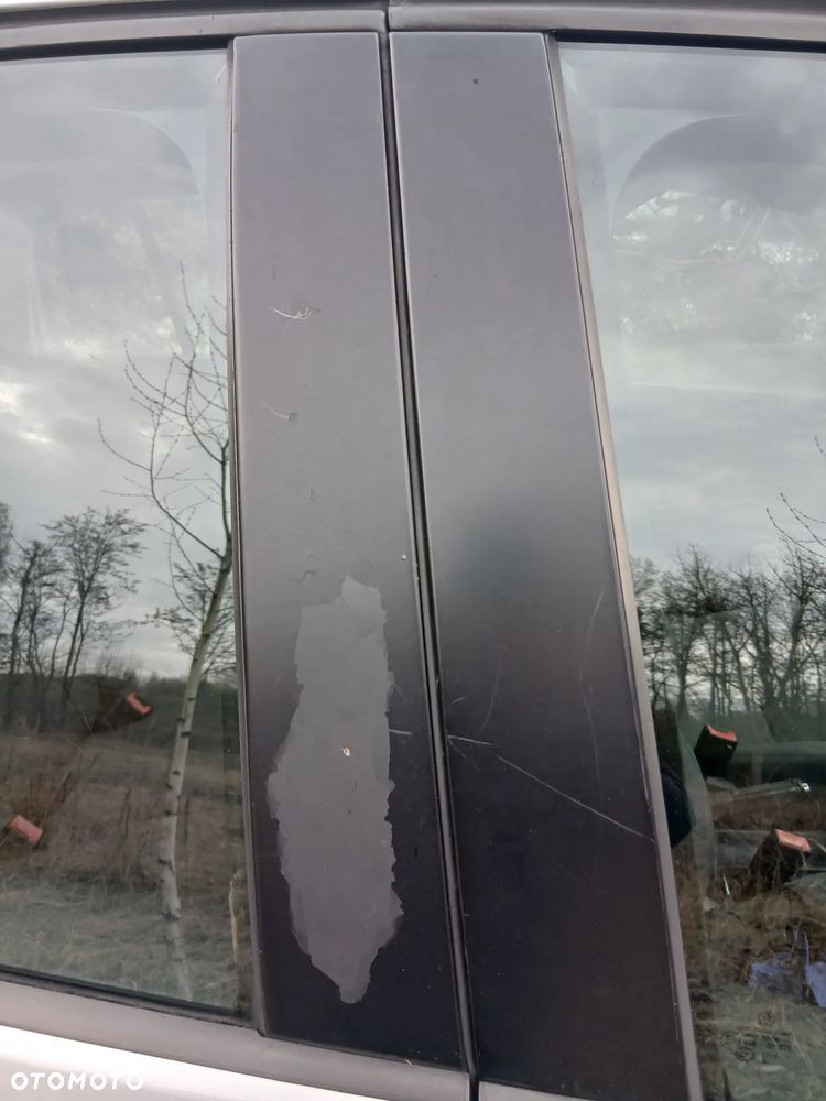 Volkswagen Golf Plus 2.0 TDI DPF Comfortline - 9