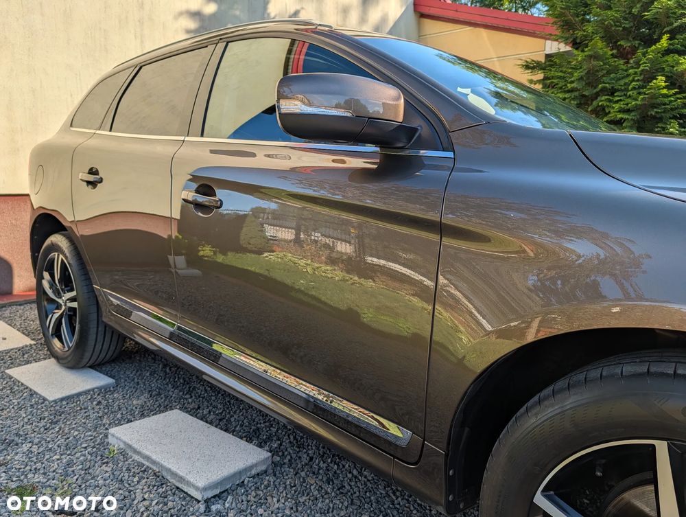 Volvo XC 60 T5 AWD Summum - 2