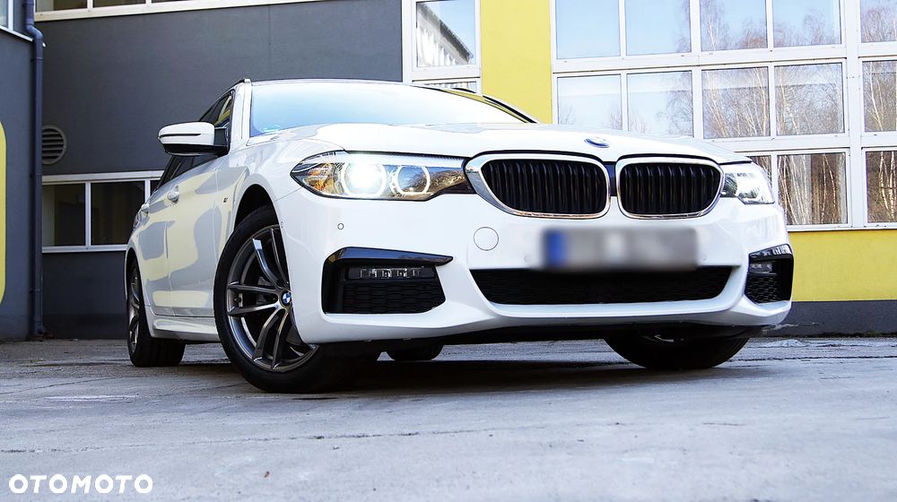 BMW Seria 5 520d xDrive M Sport sport - 4