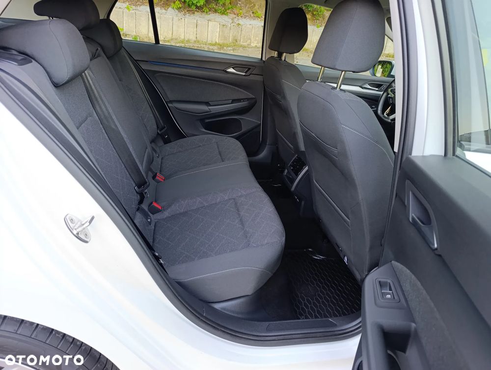 Volkswagen Golf 1.5 TSI Life - 17