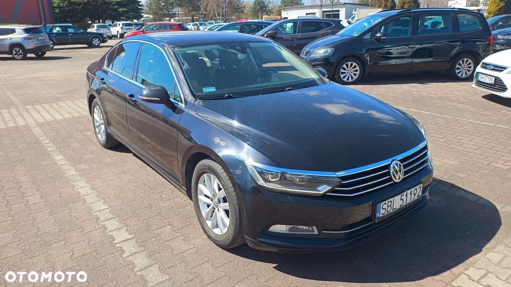 Volkswagen Passat 2.0 TDI BMT Comfortline - 11