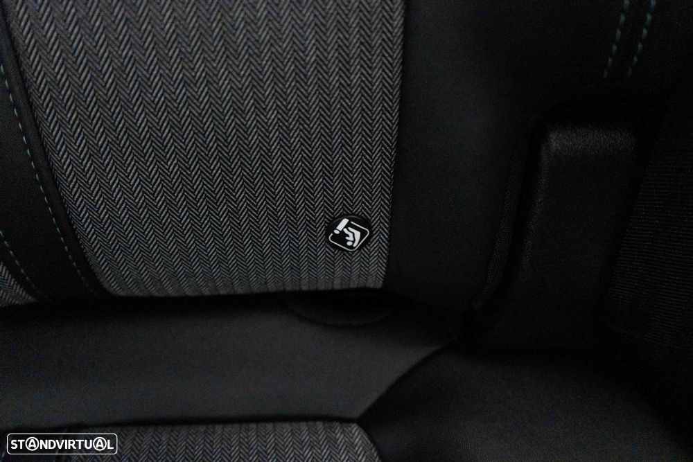 Peugeot 3008 1.6 Hybrid Allure Pack e-EAT8 - 11