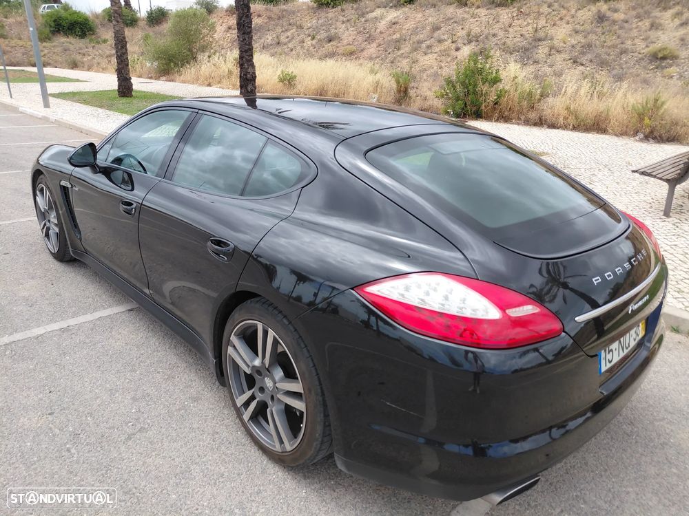 Porsche Panamera Platinum Edition - 8