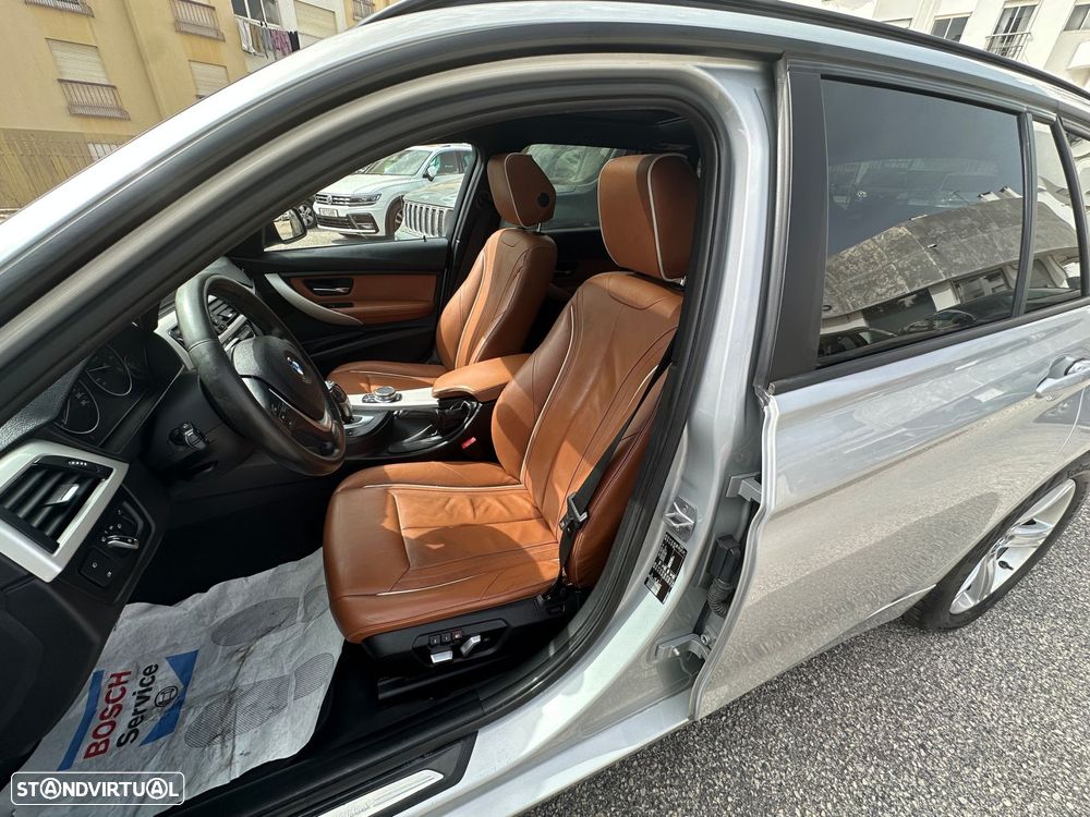 BMW 320 d Line Luxury Auto - 11