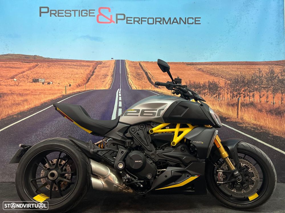 Ducati Diavel S - Black & Steel - 1