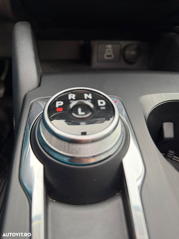 Ford Kuga - 19