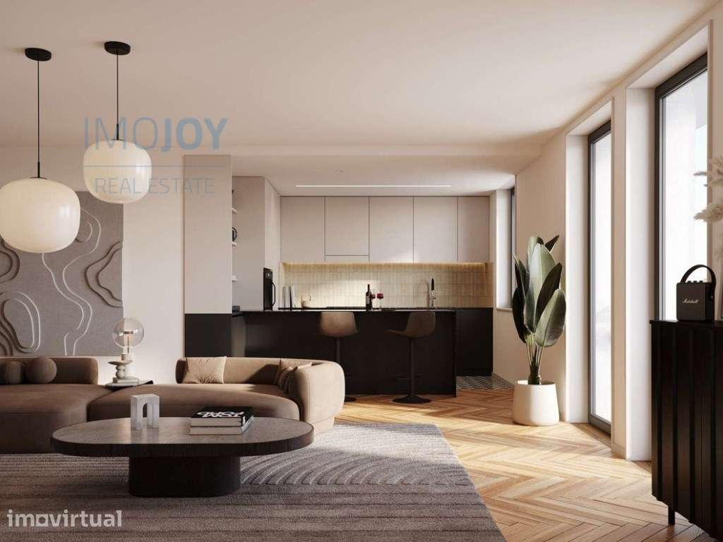 Apartamento T3 Duplex com Jardim e Estacionamento em Cedofeita - Grande imagem: 2/11
