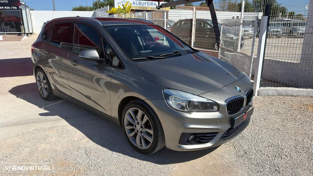 BMW 218 Active Tourer d Line Sport - 16