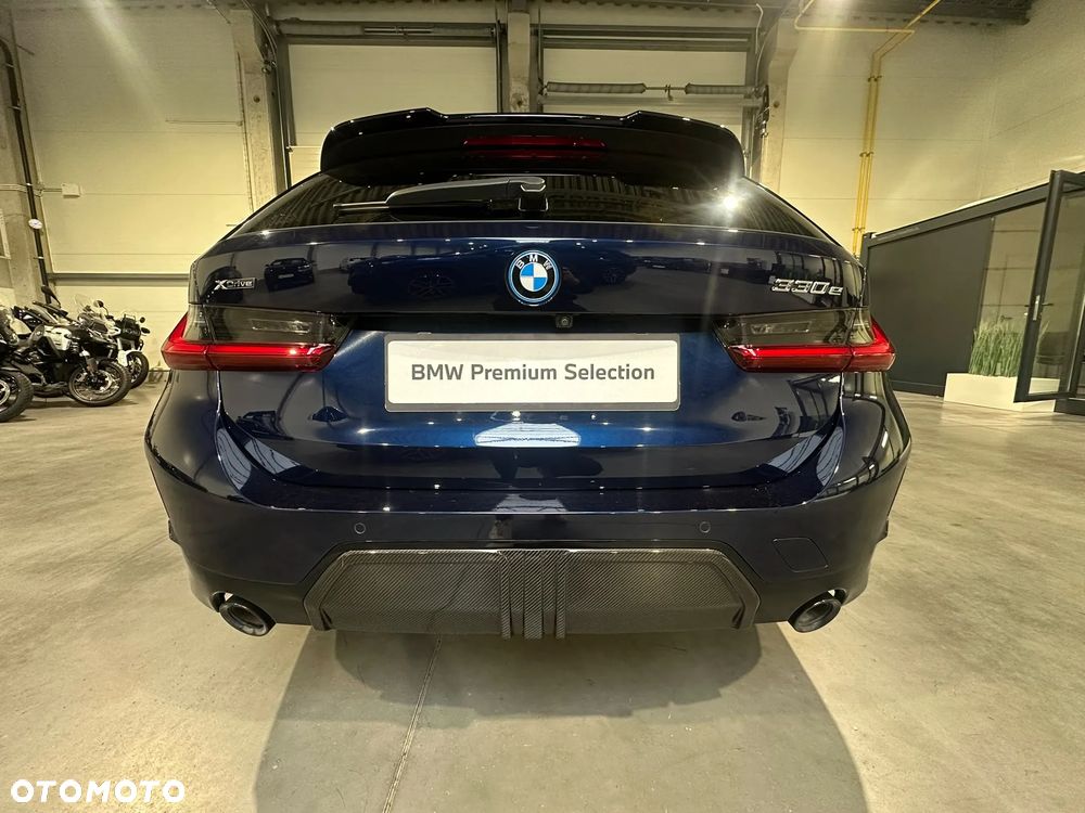 BMW Seria 3 330e PHEV xDrive M Sport - 17