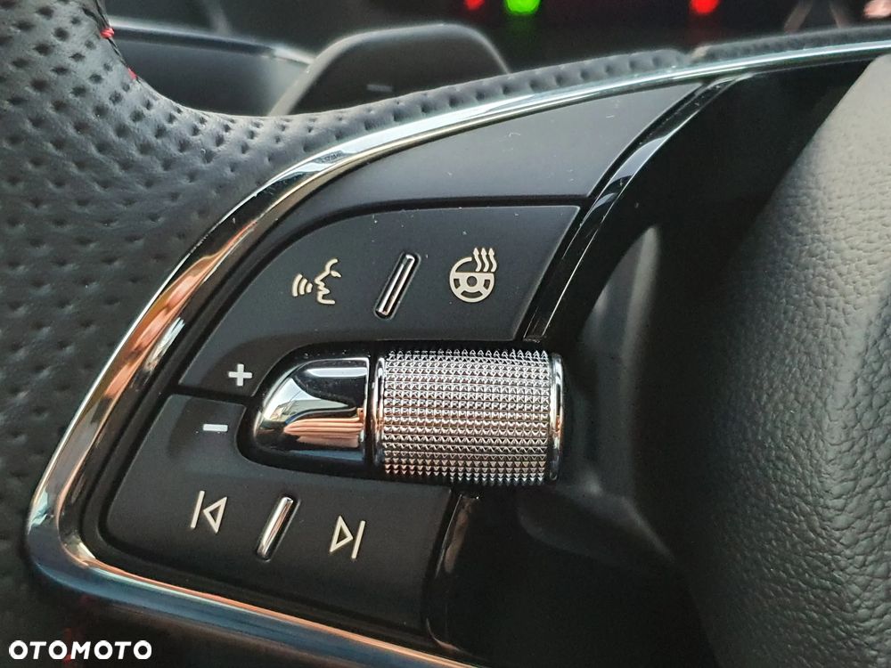 Skoda Octavia 2.0 TSI RS DSG - 17