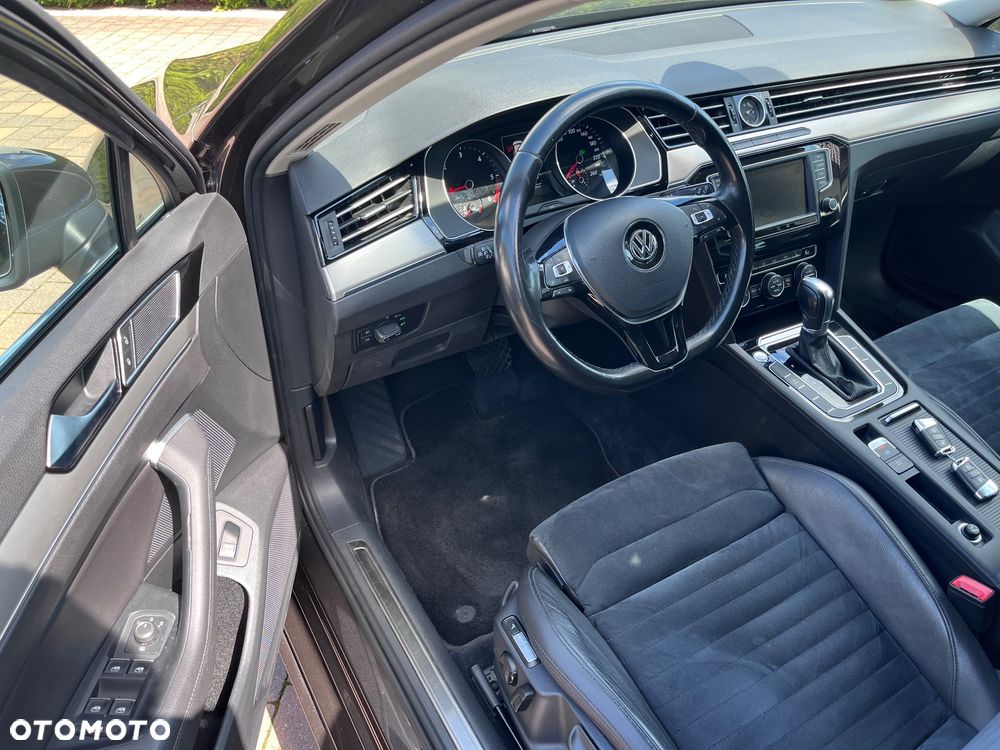 Volkswagen Passat 2.0 TDI (BlueMotion Technology) DSG Highline - 7
