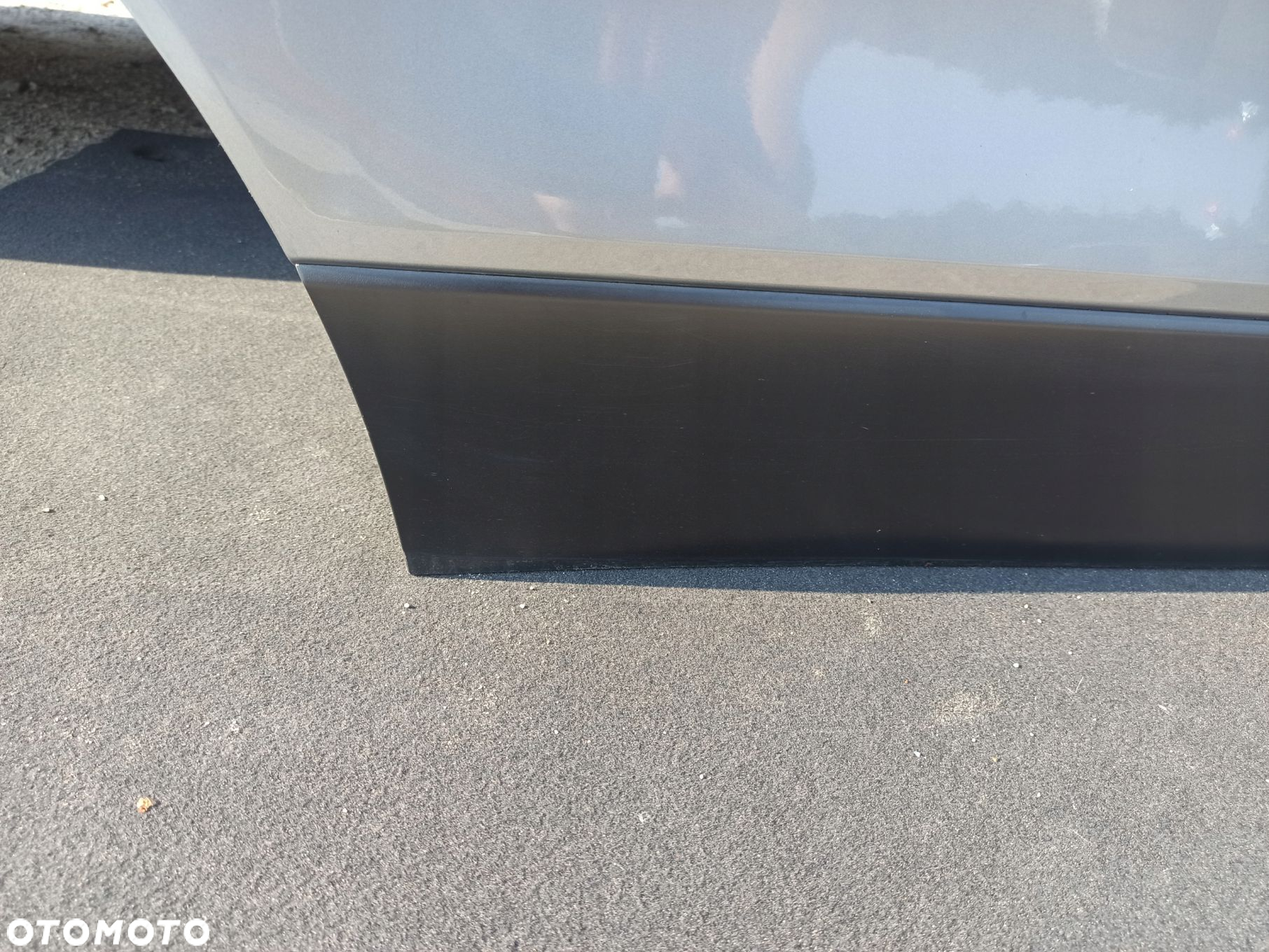 Drzwi prawy tył kompletne SUZUKI SX4 S-CROSS ZCD 13-21 - 2