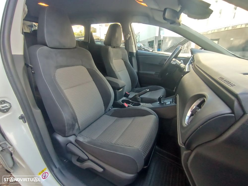 Toyota Auris Touring Sports 1.8 HSD Exclusive +TSS+Navi - 24
