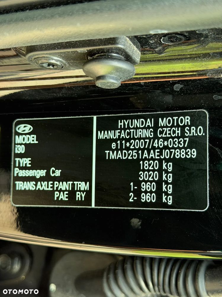 Hyundai i30 blue 1.4 Classic Navigation - 29
