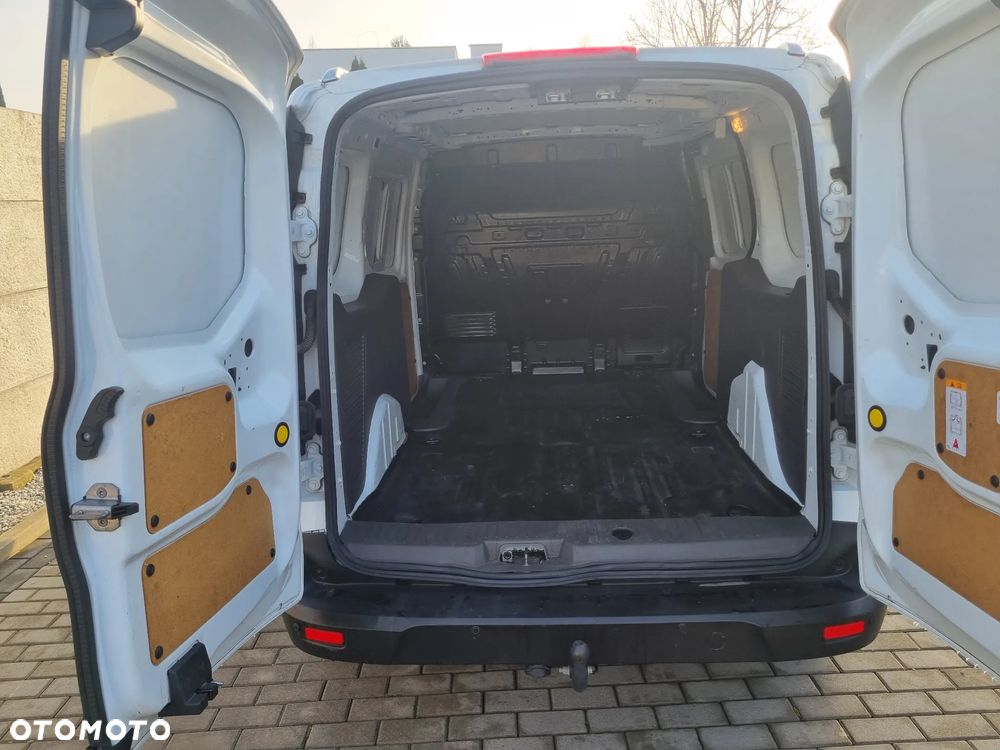 Ford Transit Connect - 8