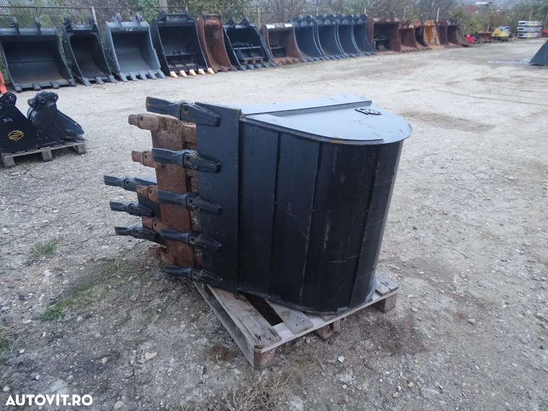 Cupe miniexcavator model Klac - 4
