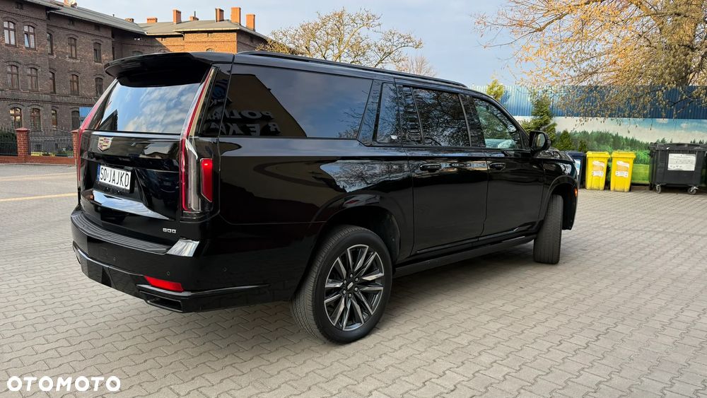 Cadillac Escalade ESV 6.2 V8 AWD AT Platinum - 4