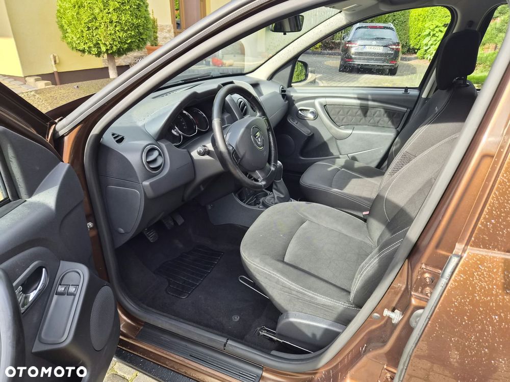 Dacia Duster 1.6 Euro5 - 6