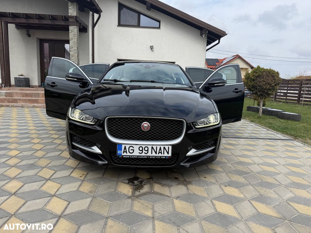 Jaguar XE D180 Aut. R-Dynamic SE - 10