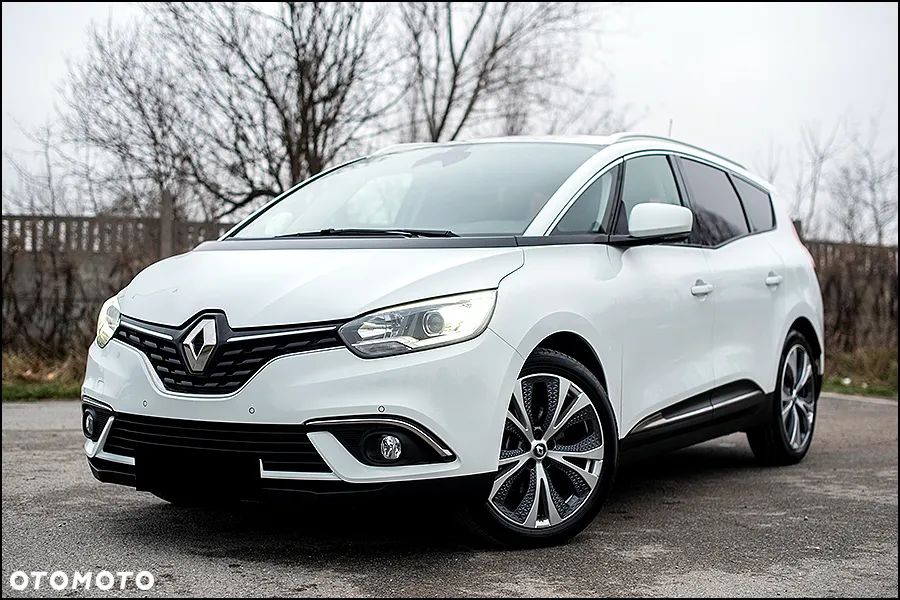 Renault Grand Scenic - 1