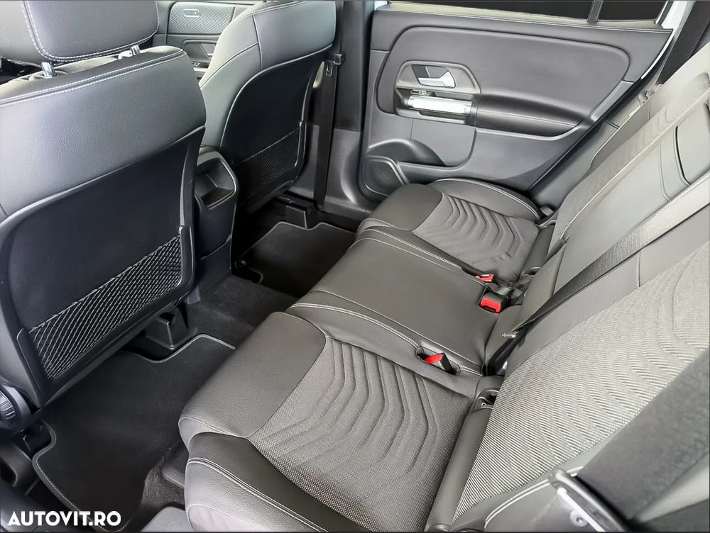 Mercedes-Benz GLB 220 4MATIC 8G-DCT Progressive Advanced - 14