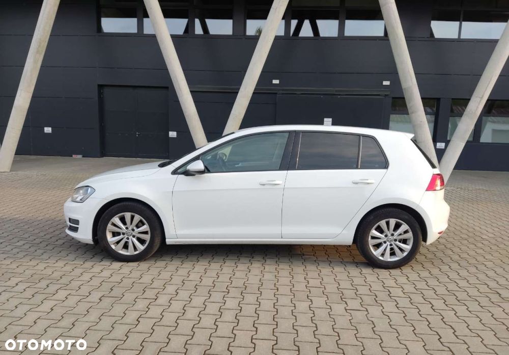 Volkswagen Golf - 15