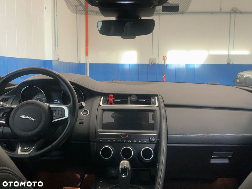 Jaguar E-Pace D180 AWD R-Dynamic HSE - 5