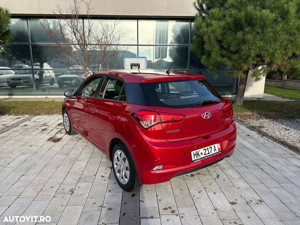 Hyundai i20 1.4 CRDI Active YES! Plus - 3