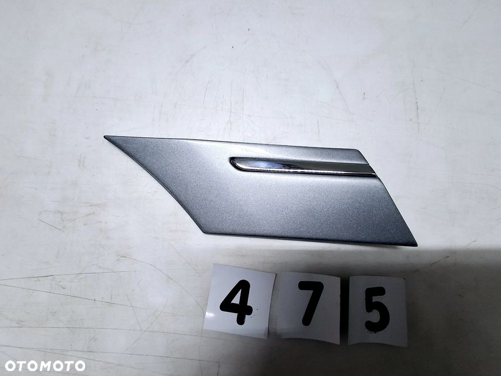 MERCEDES B-KLASA W245 PRAWA LISTWA BŁOTNIKA W KOLOR 748 A169698346 - 2