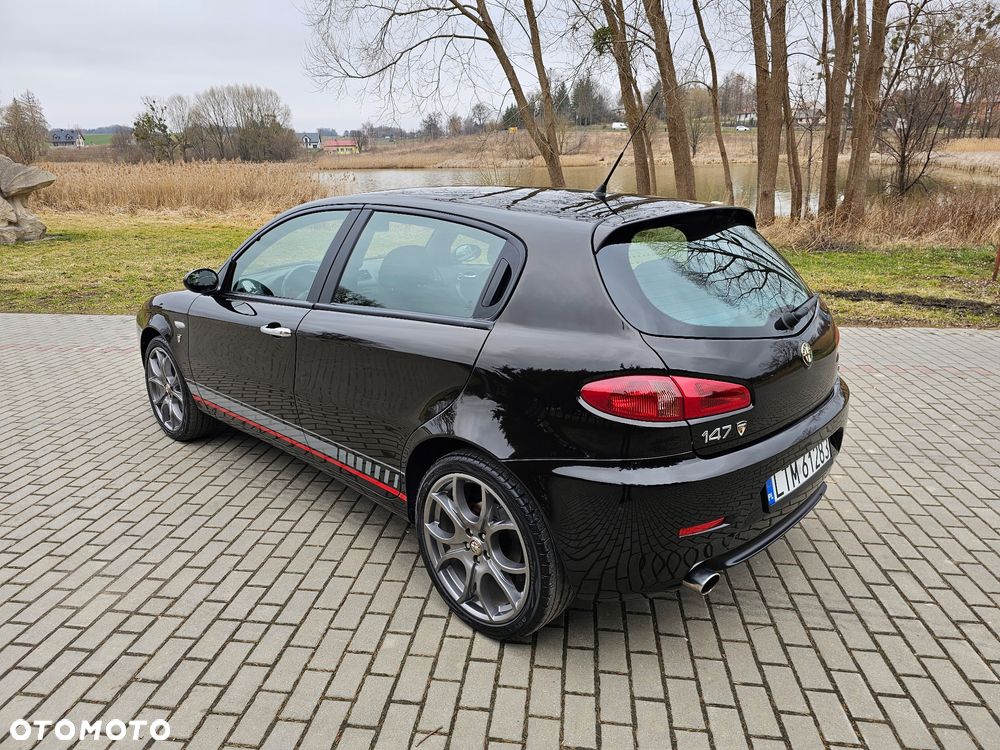 Alfa Romeo 147 - 4