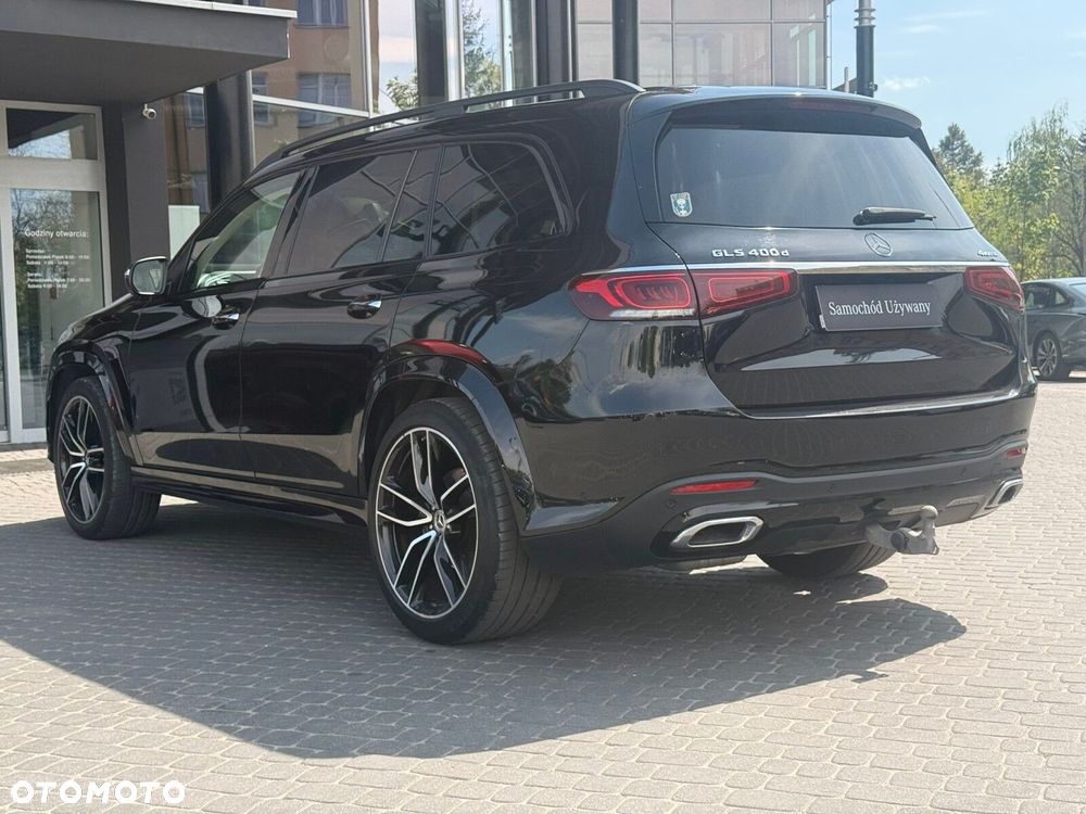Mercedes-Benz GLS - 9