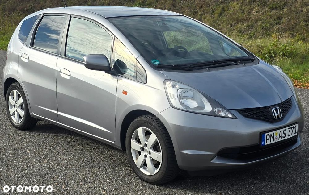 Honda Jazz 2008 photo 2