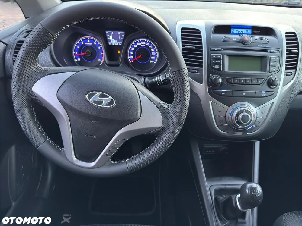 Hyundai ix20 - 12