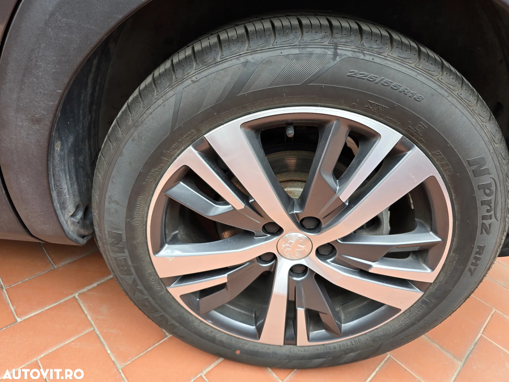 Peugeot 3008 PHEV EAT8 Allure - 10