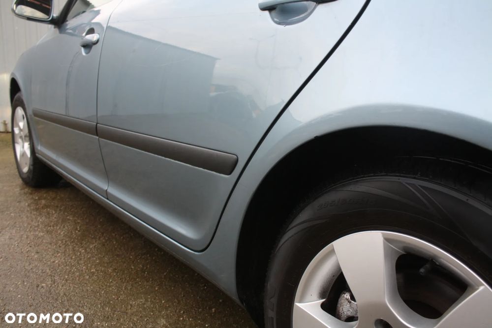 Skoda Octavia 2.0 TDI DPF DSG Ambiente - 26