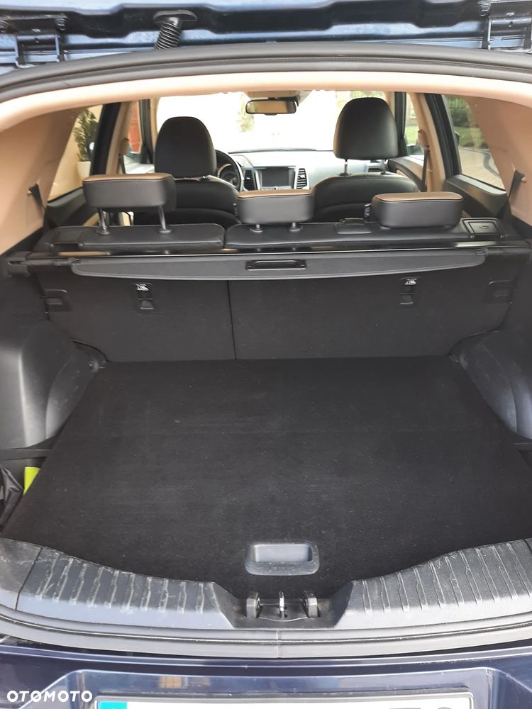 SsangYong/KGM XLV 1.6 Sapphire - 12