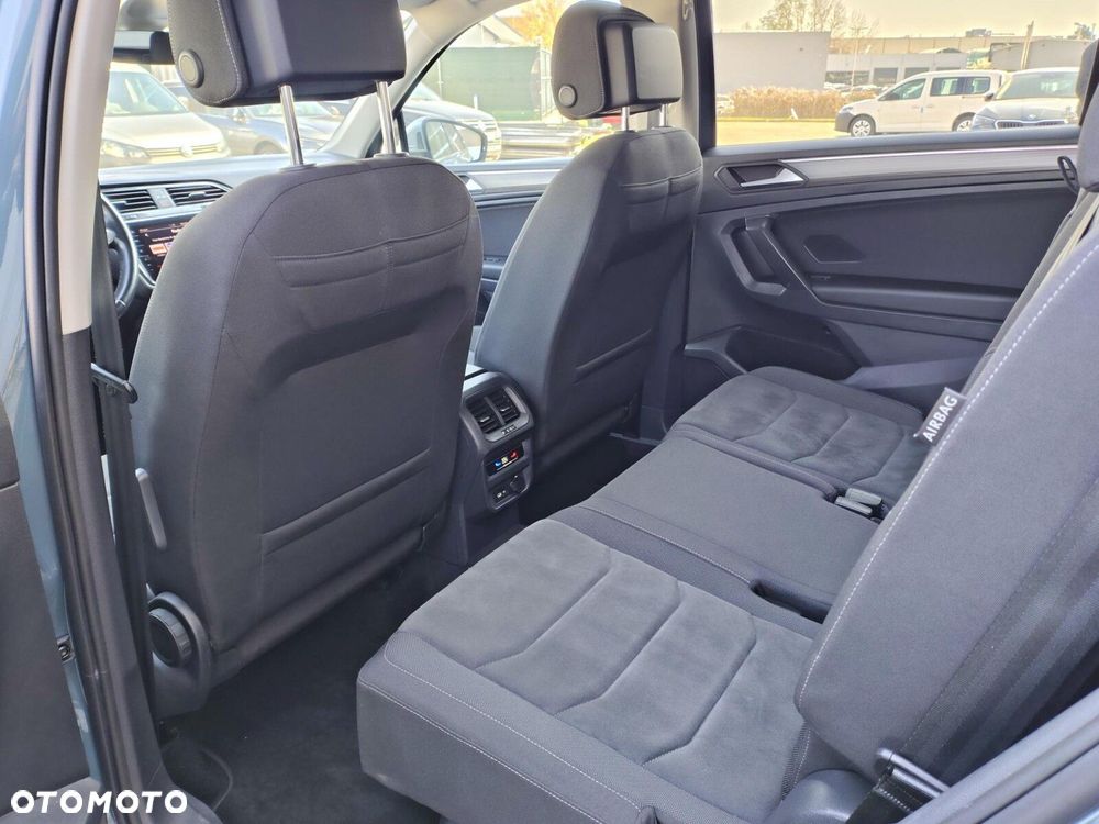 Volkswagen Tiguan 2.0 TSI 4Mot Elegance DSG - 12