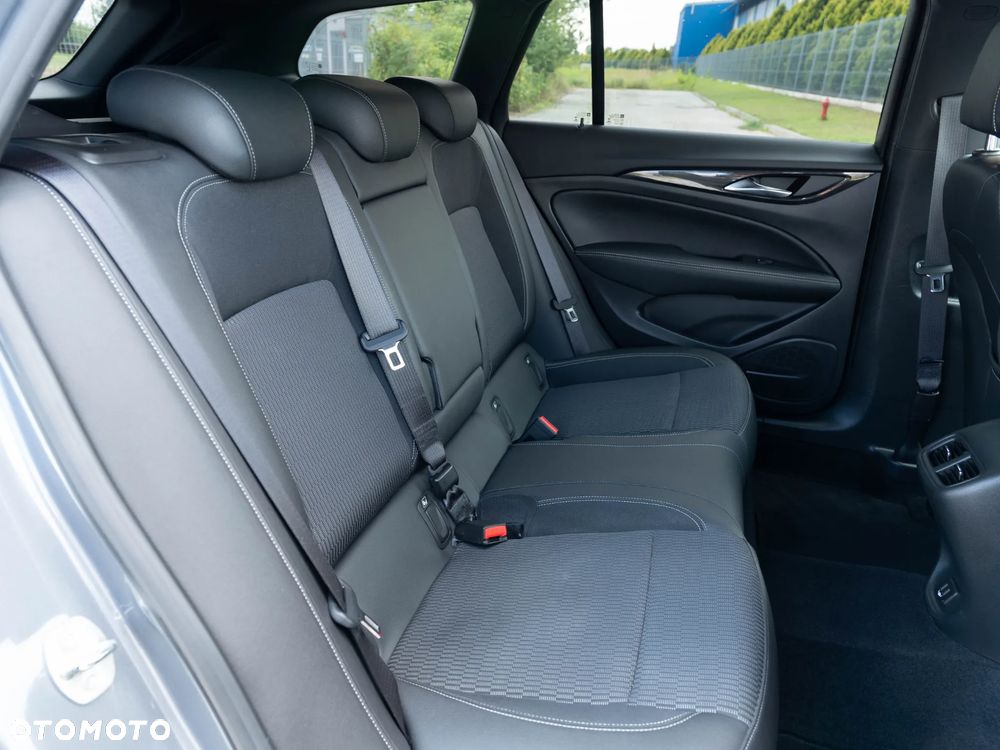 Opel Insignia 2.0 CDTI automatik Innovation - 19