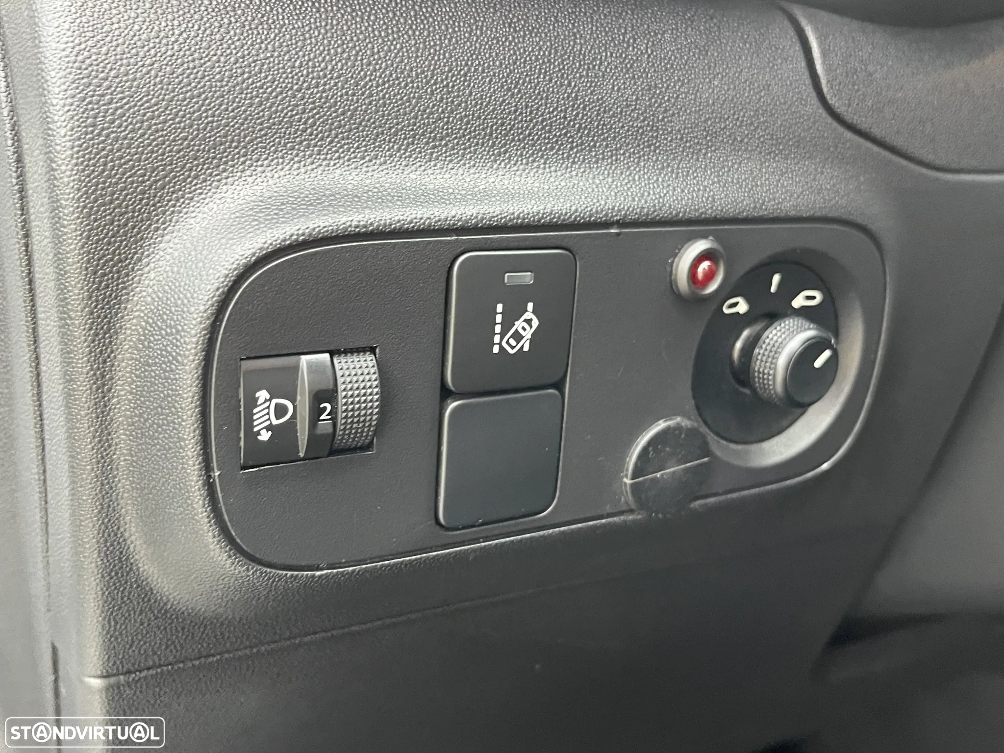 Citroën C3 VAN 1.5 HDI C/IVA DEDUTÍVEL - 12