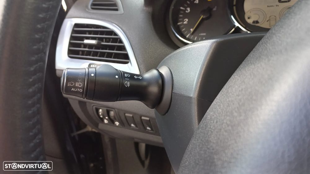 Renault Mégane Coupe 1.5 dCi Limited SS - 16