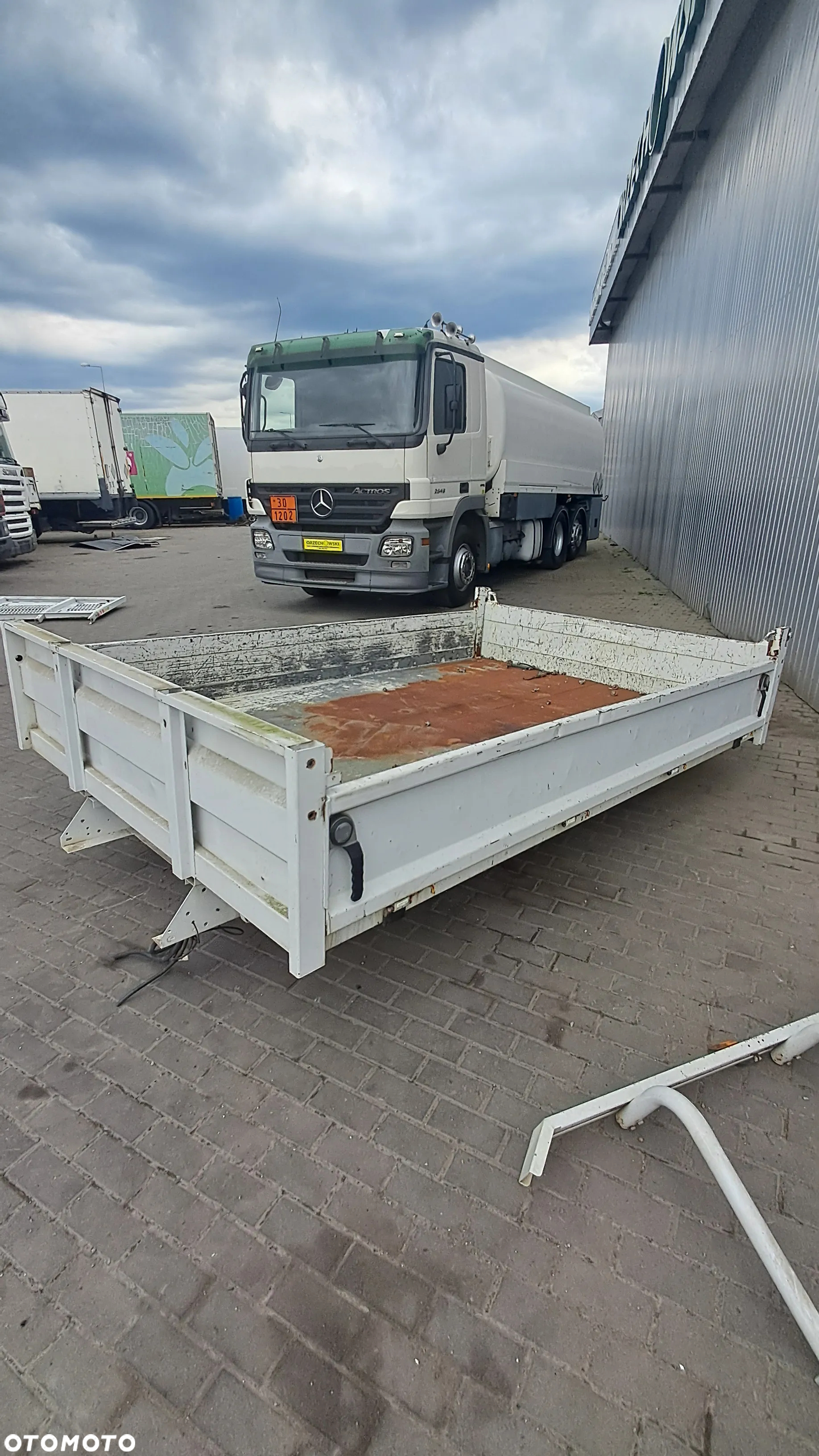 Zabudowa wywrotka 3m iveco daily bus wywrot elektryczny cabreta - 14