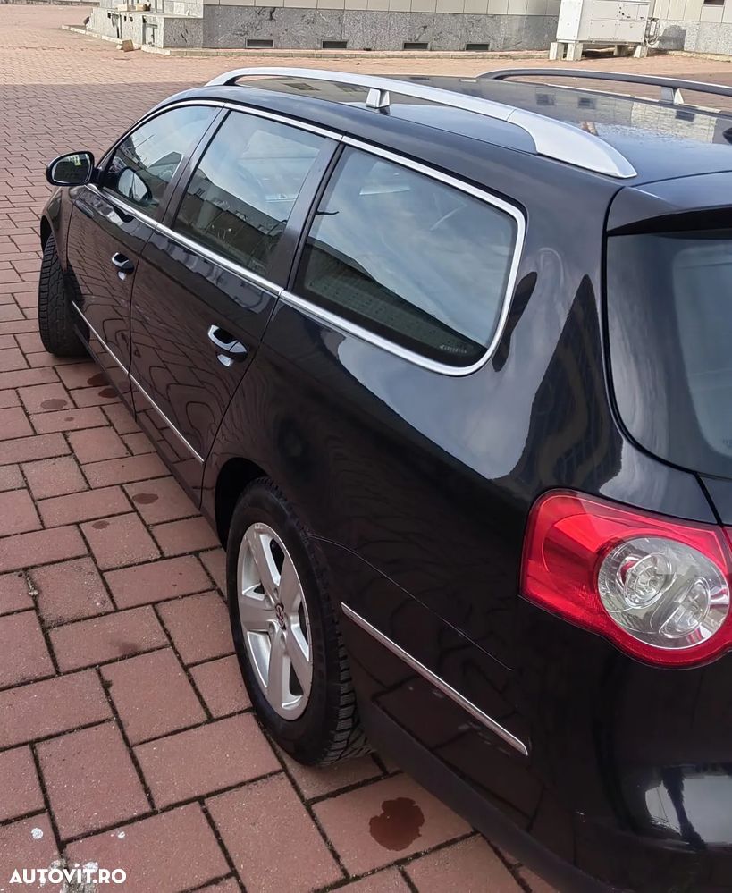 Volkswagen Passat 2.0 TDI Comfortline DPF 4Motion - 14