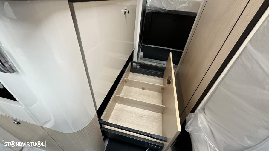 Autostar Performance P690LC cama central (NOVA) - 22