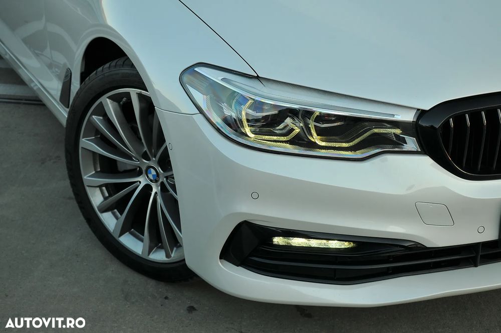 BMW Seria 5 520d AT - 35