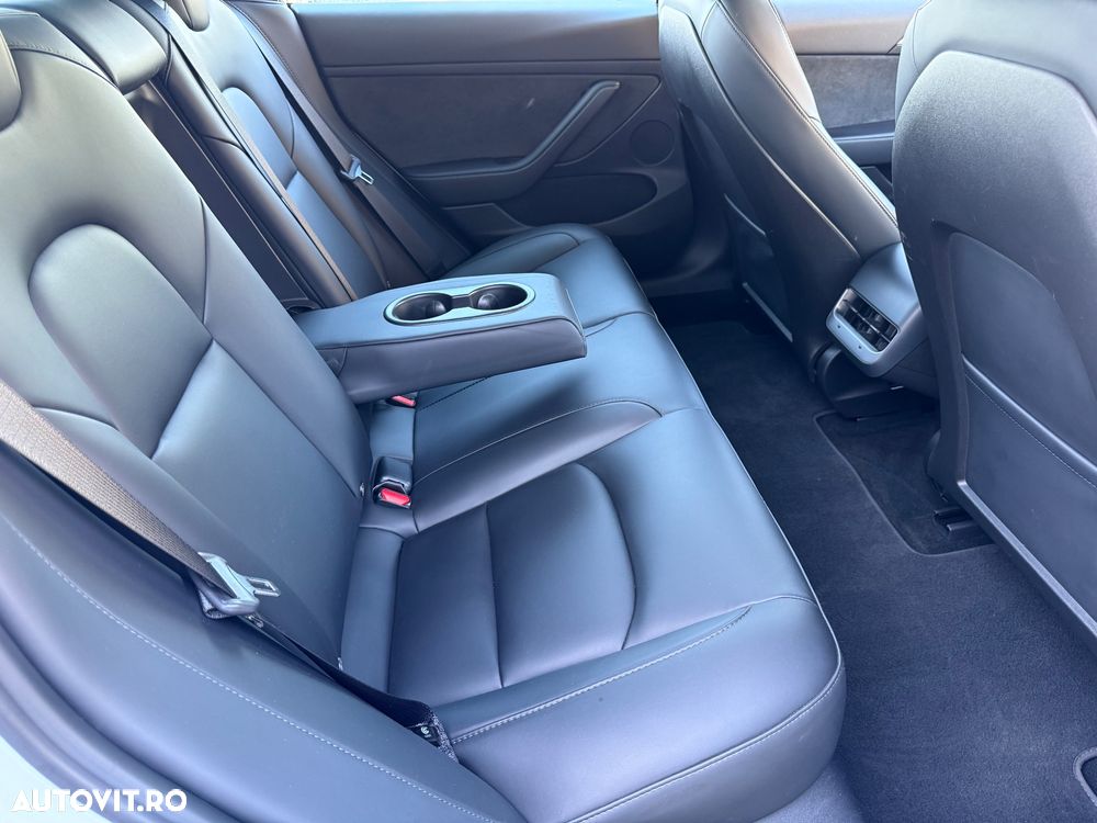 Tesla Model 3 Standard Reichweite Plus Hinterradantrieb - 19