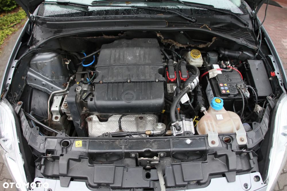 Fiat Grande Punto - 38