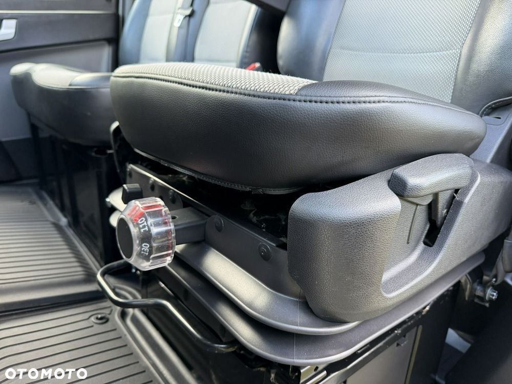 Hyundai H350 - 15